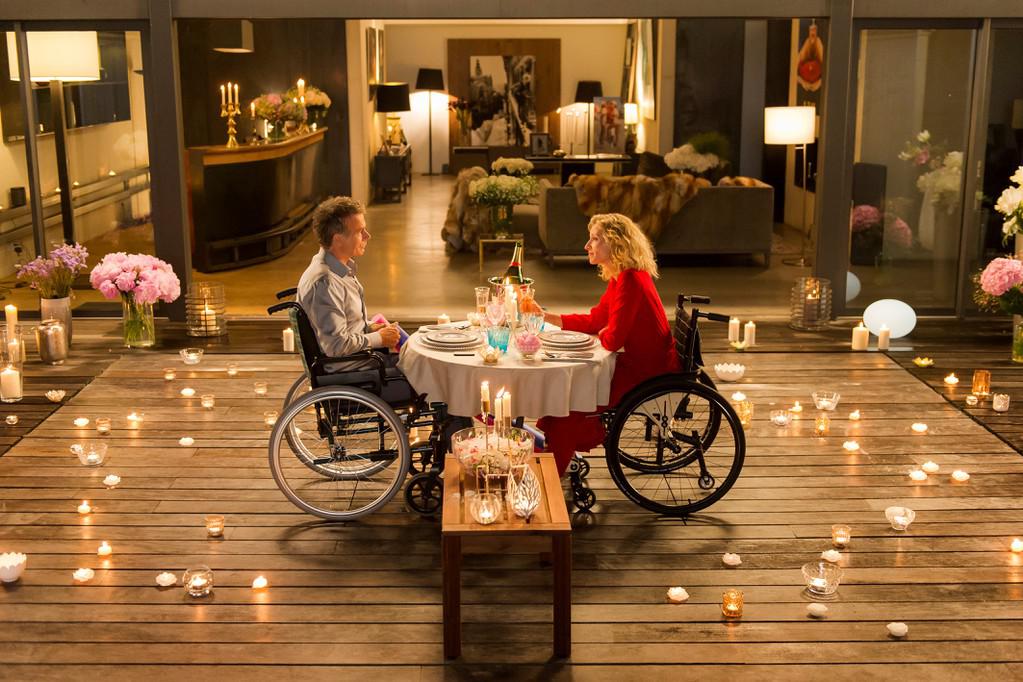 tout-le-monde-debout